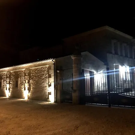 & Chateau Lagrange Les Tours Cubzac-les-Ponts
