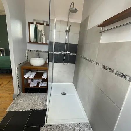 & Chateau Lagrange Les Tours *