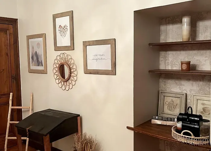 & Chateau Lagrange Les Tours *