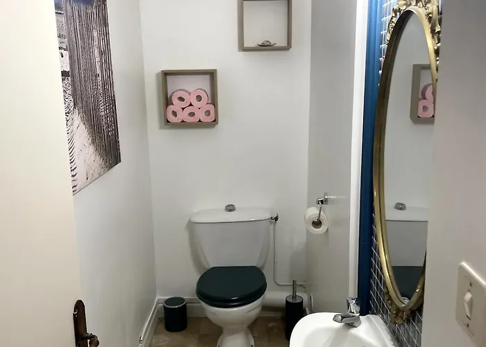 & Chateau Lagrange Les Tours