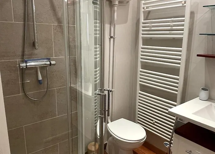 Casa de Férias Gîte&spa Château Lagrange Les Tours