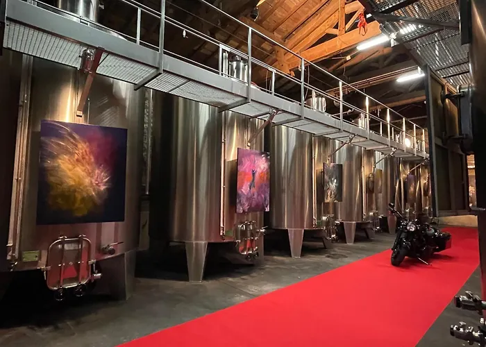 Casa de Férias Gîte&spa Château Lagrange Les Tours